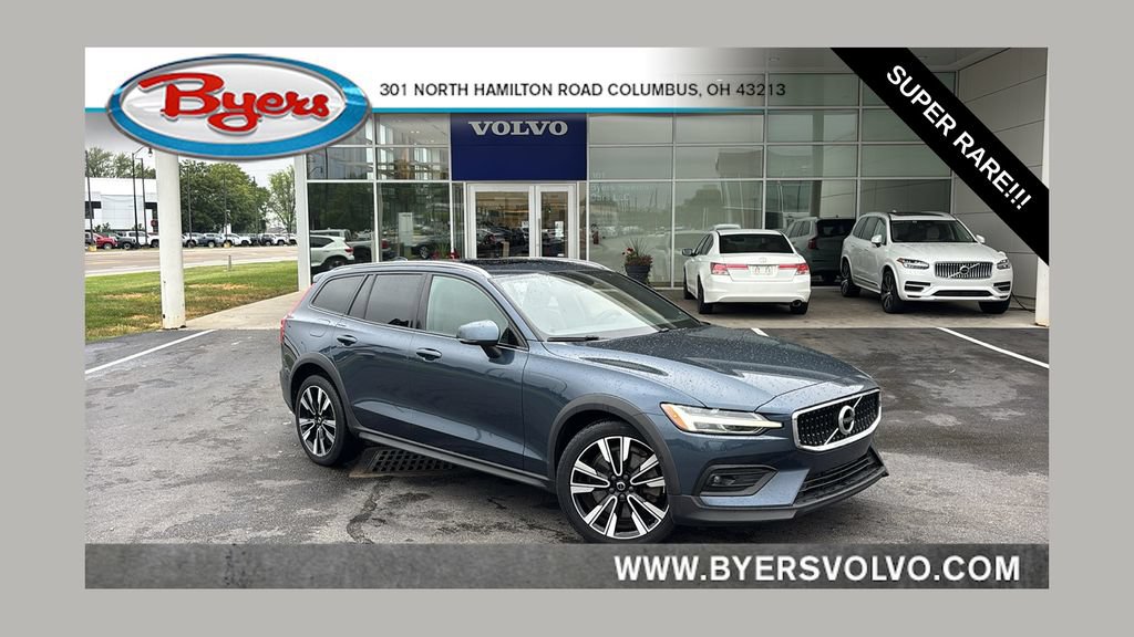 Used 2022 Volvo V60 T5 Cross Country