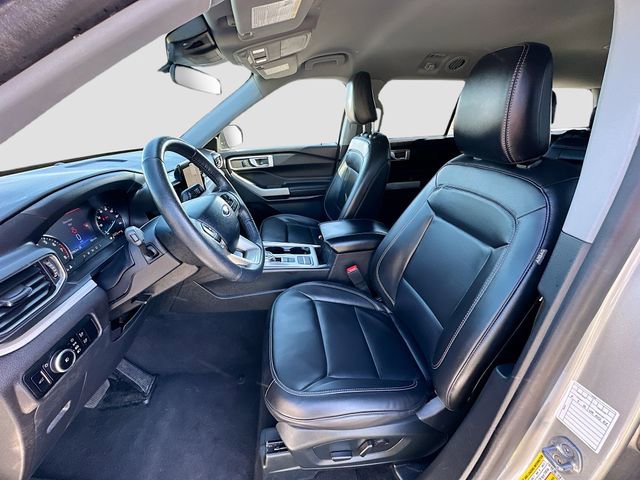 Used 2024 Ford Explorer XLT w/ Equipment Group 202A image 20