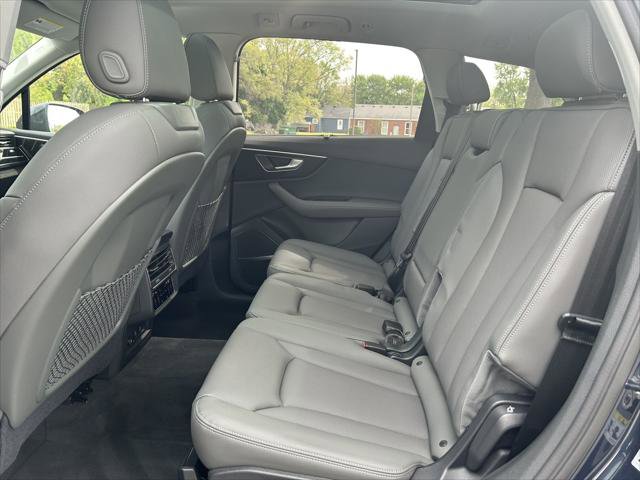Used 2025 Audi Q7 3.0T Premium Plus w/ Premium Plus Package AWD/4WD image 22
