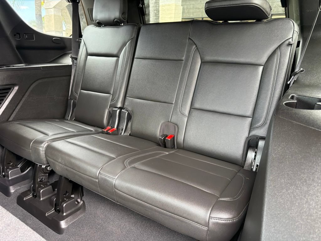 Used 2021 Chevrolet Tahoe LT w/ LT Signature Package RWD image 39