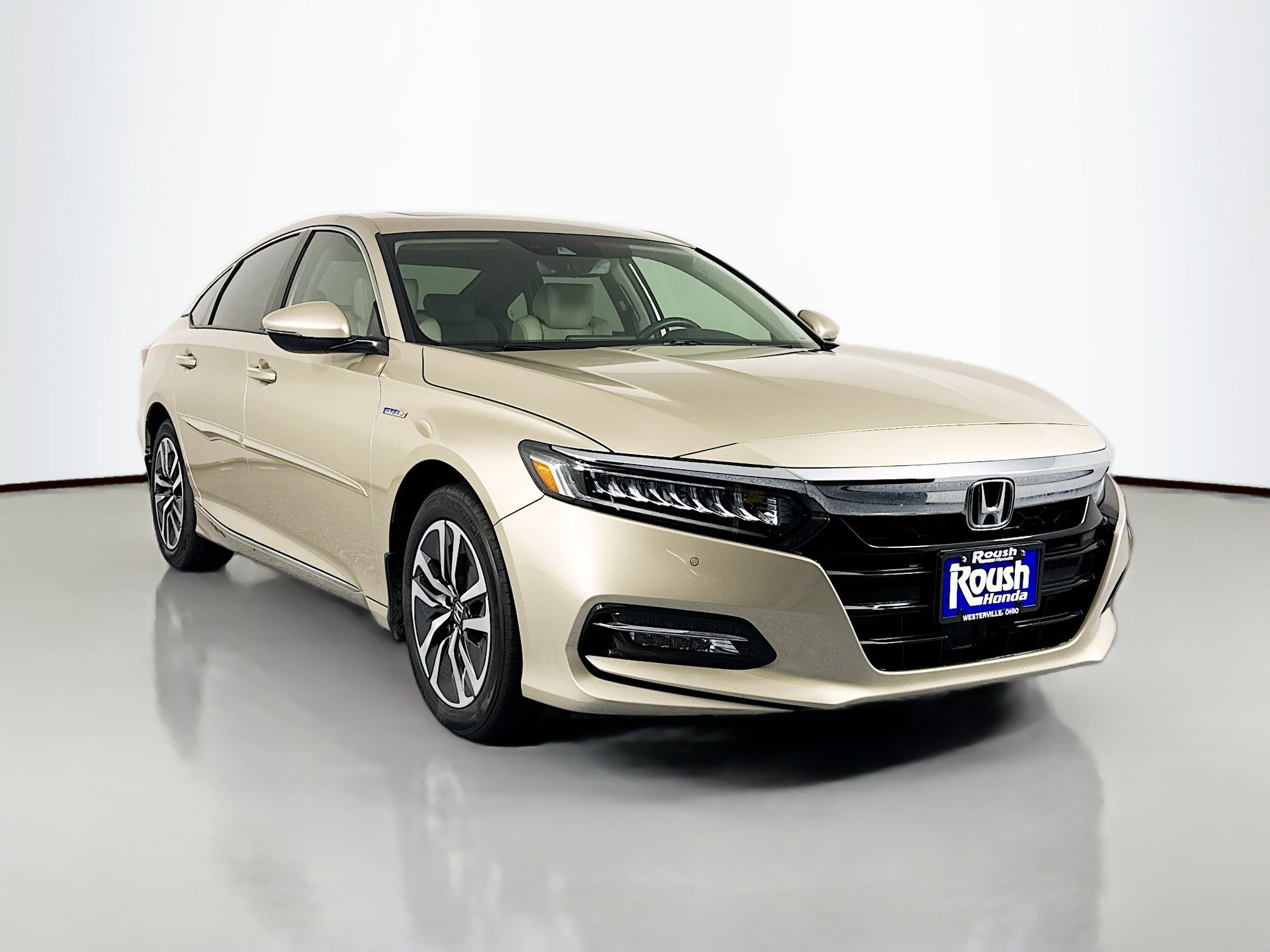 Certified 2019 Honda Accord Touring image 3