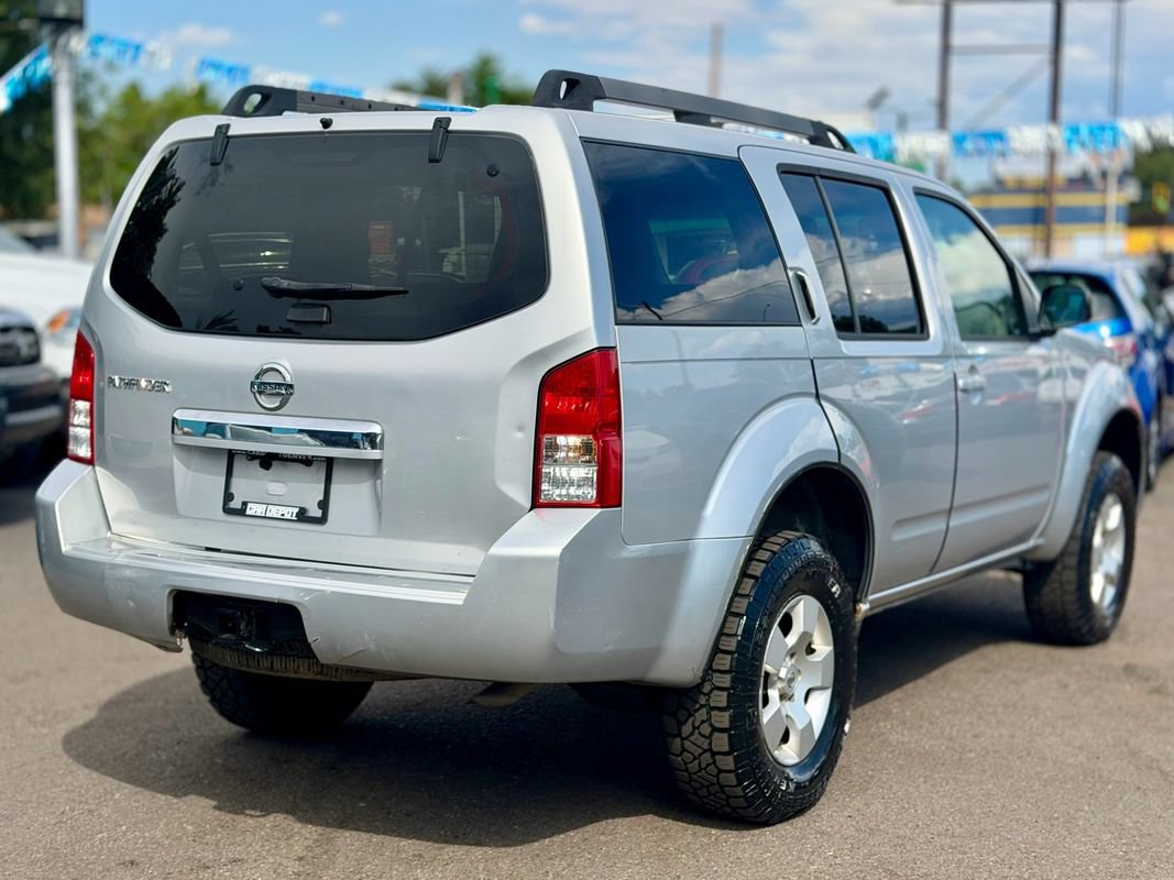 Used 2008 Nissan Pathfinder S AWD/4WD image 2