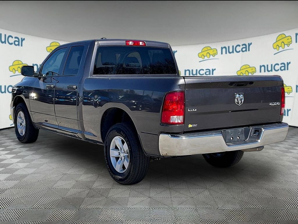 Used 2024 RAM 1500 Classic SLT AWD/4WD image 4