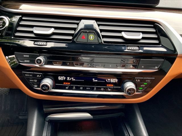 Used 2022 BMW 530i xDrive w/ Convenience Package AWD/4WD image 36