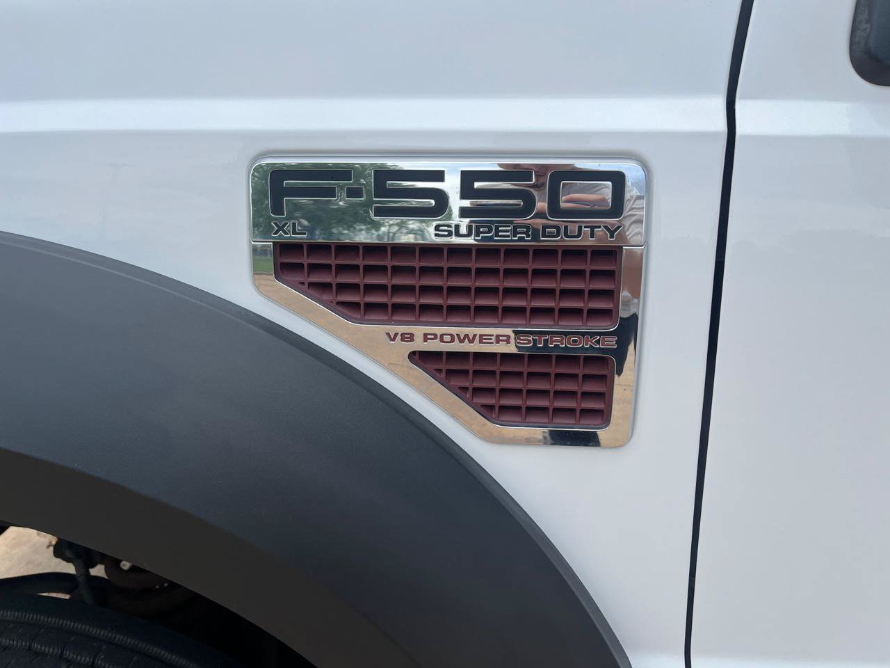 Used 2009 Ford F550 Luxury RWD image 15
