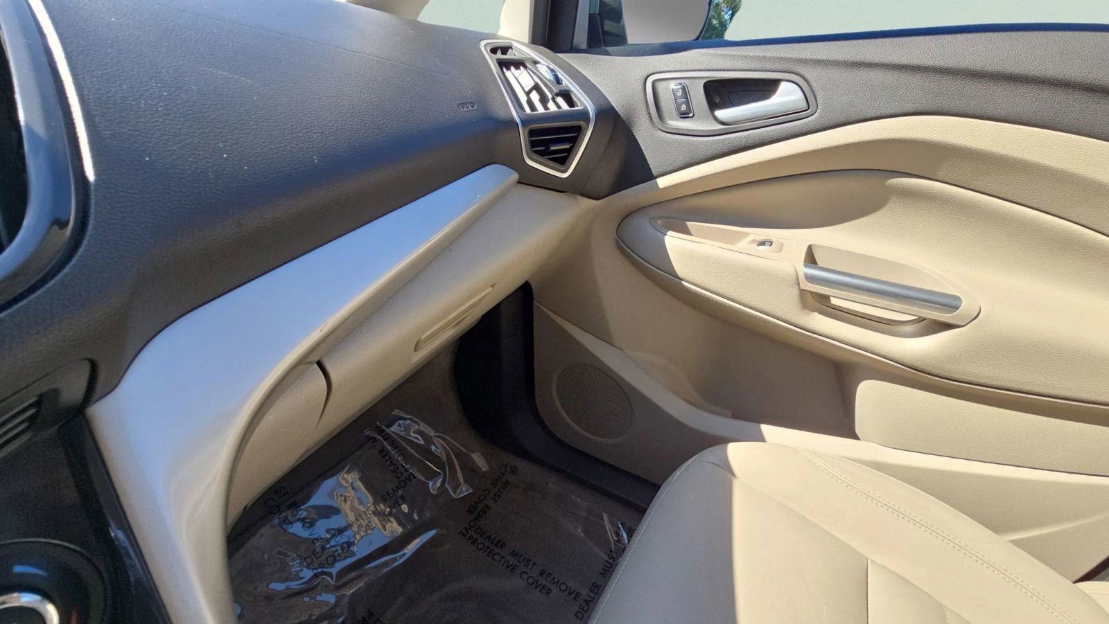 Used 2013 Ford C-MAX SEL image 24