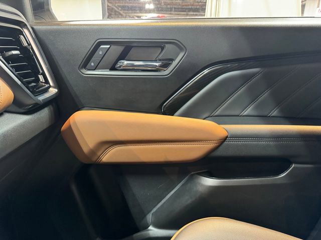 Certified 2024 GMC Canyon AT4 w/ Canyon Safety Plus Package image 42