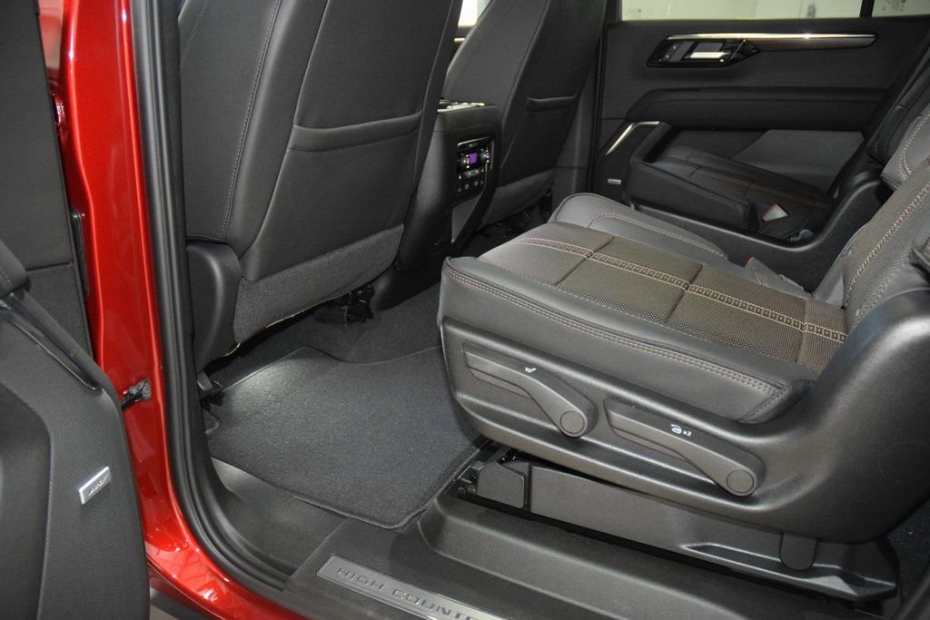 New 2026 Chevrolet Suburban High Country AWD/4WD image 42
