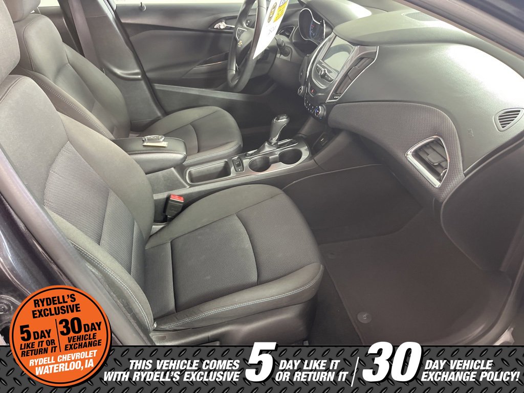 Certified 2016 Chevrolet Cruze LT w/ Convenience Package image 16