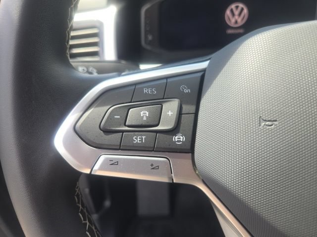 Used 2023 Volkswagen Atlas Cross Sport SE w/ Black Wheel Package AWD/4WD image 30