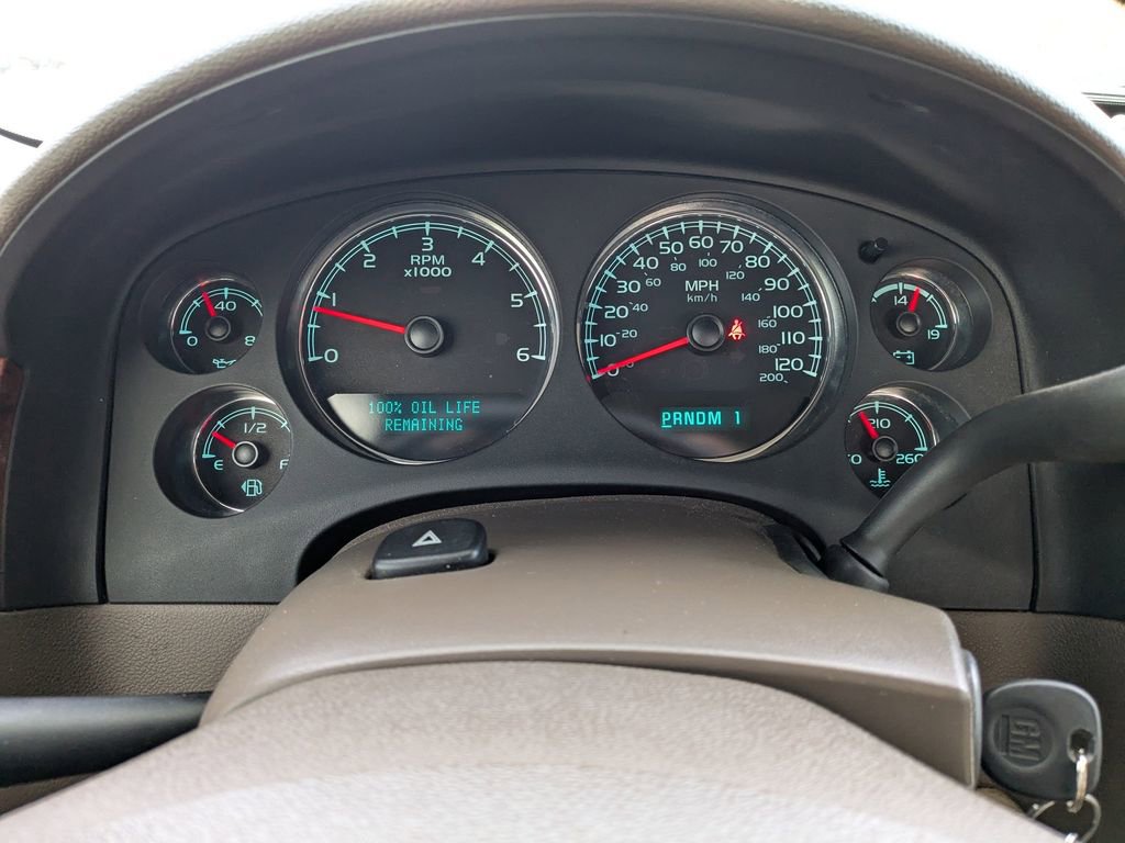 Used 2012 Chevrolet Silverado 2500 LTZ w/ LTZ Plus Package image 27