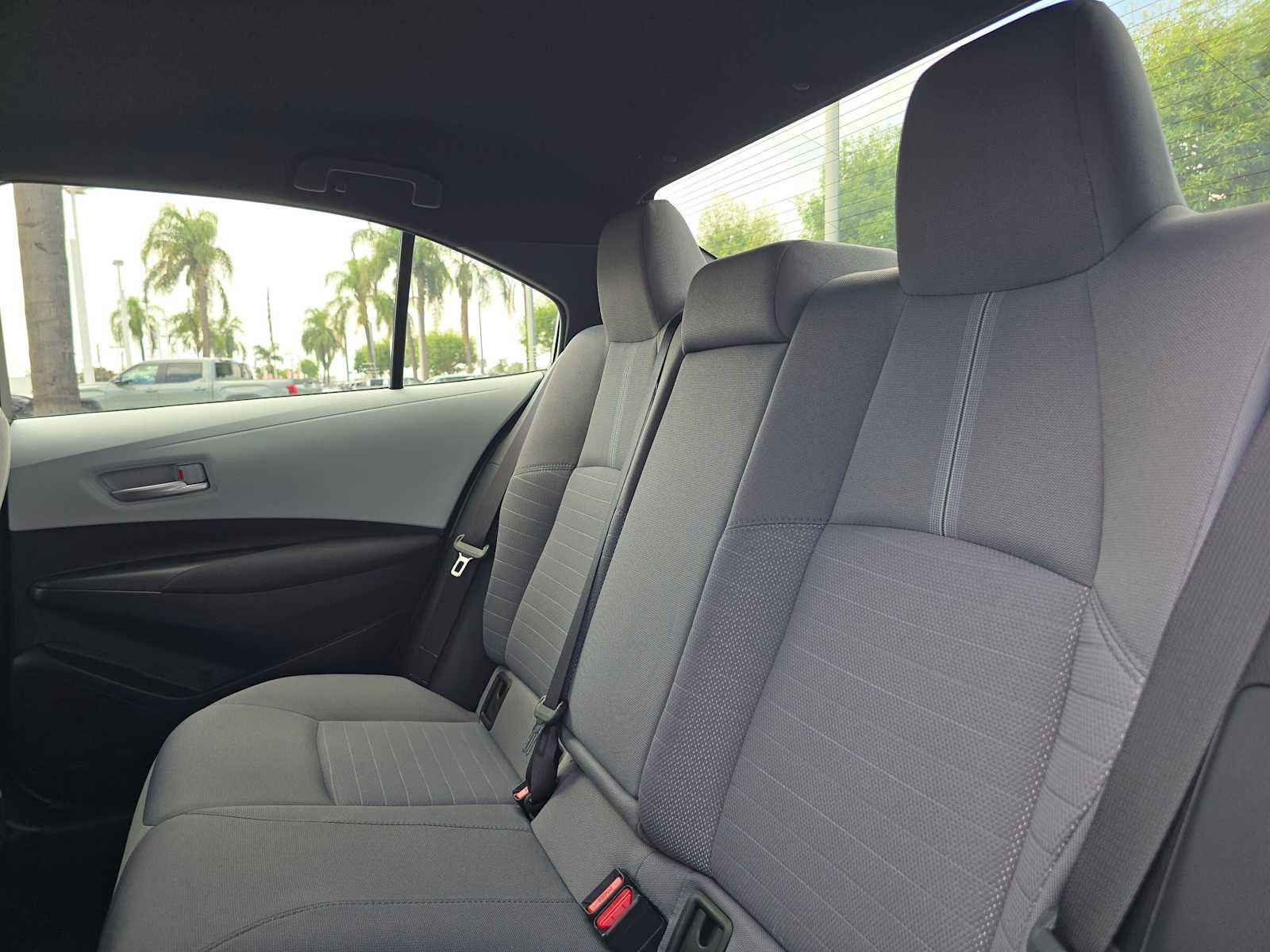 Certified 2026 Toyota Corolla SE w/ Carpet Mat Package (TMS) FWD image 17