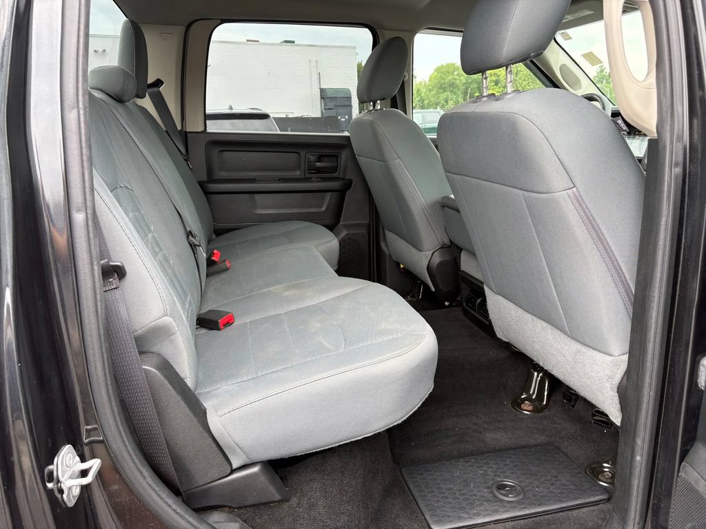 Used 2016 RAM 1500 Express w/ Black Ram 1500 Express Group AWD/4WD image 12