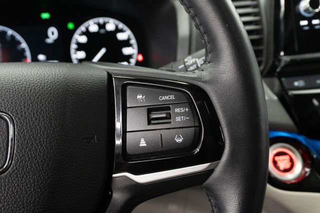 Certified 2025 Honda Odyssey Touring image 26