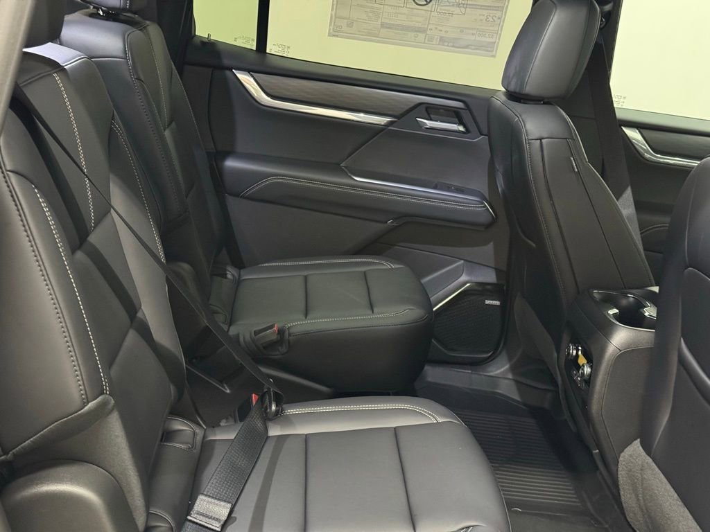 New 2025 GMC Acadia Elevation w/ Elevation Premium Package image 17
