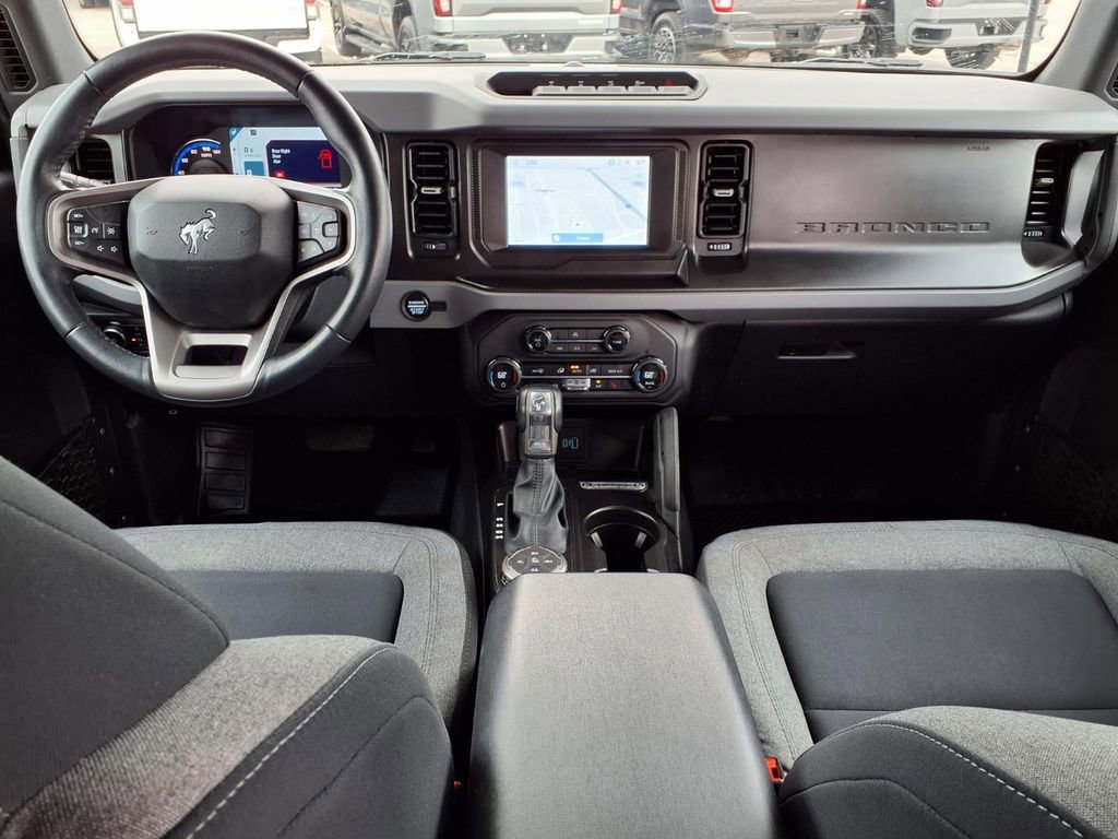 Used 2023 Ford Bronco Big Bend w/ Sasquatch Package image 18
