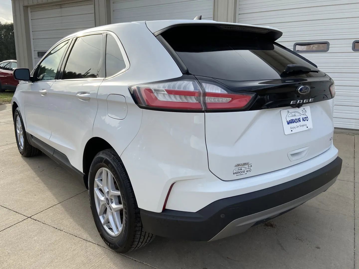 Used 2022 Ford Edge SEL AWD/4WD image 5