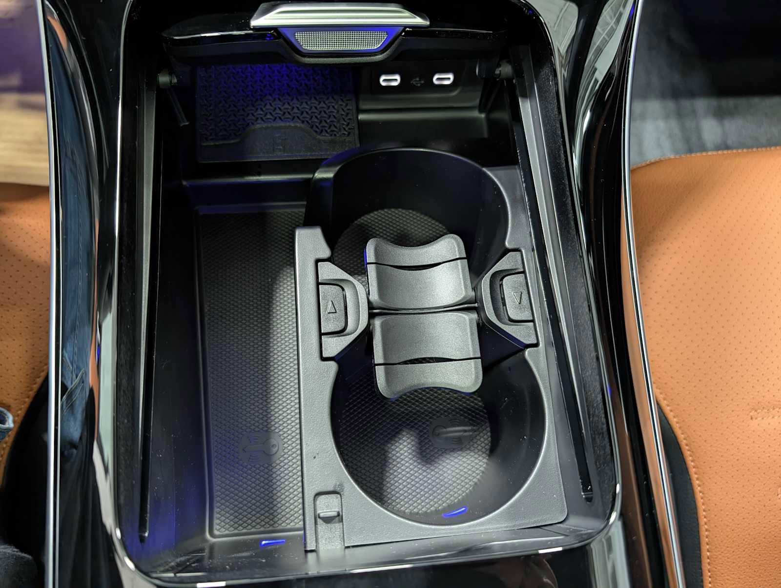 New 2026 Mercedes-Benz C 300 4MATIC Sedan image 25