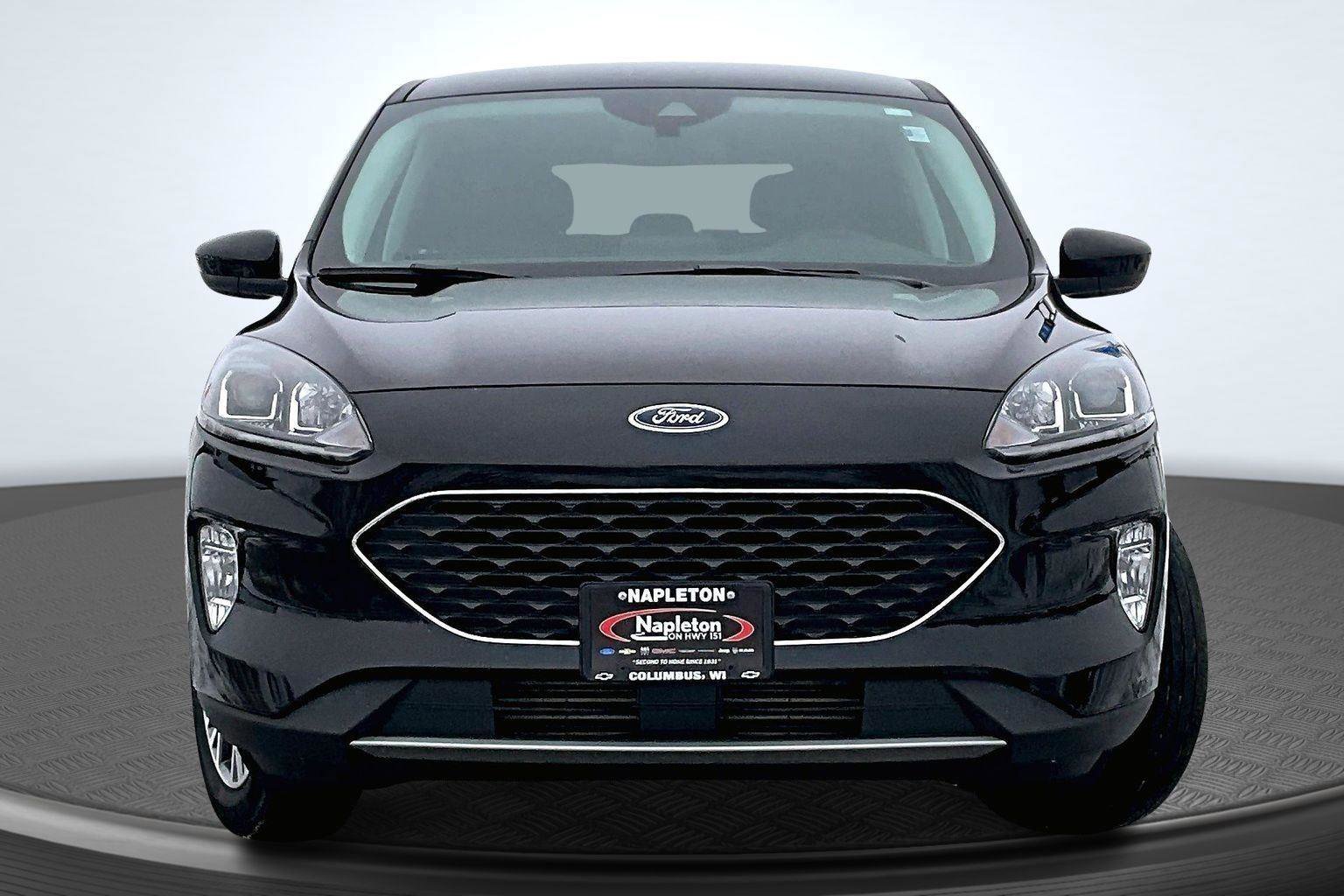 Used 2022 Ford Escape SEL w/ Technology Package image 3