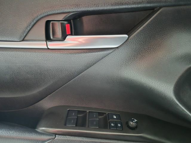 Certified 2022 Toyota Camry SE FWD image 15