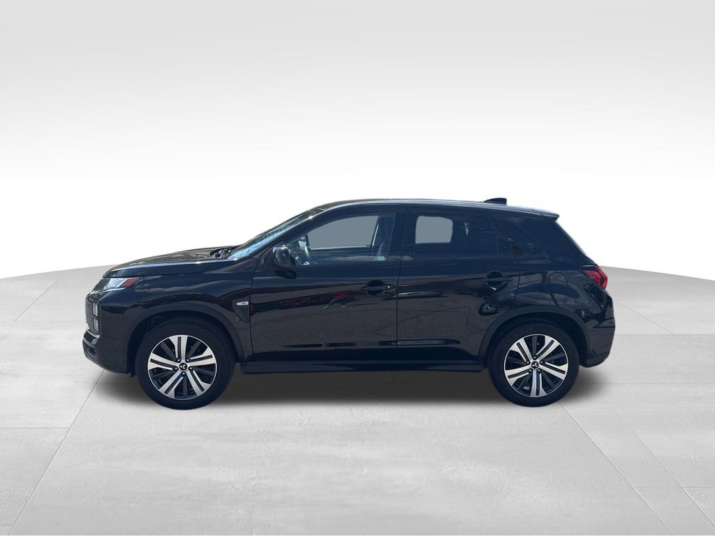 Used 2024 Mitsubishi Outlander Sport ES image 2