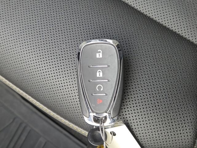 Used 2024 Chevrolet Trax ACTIV w/ Sunroof Package image 37