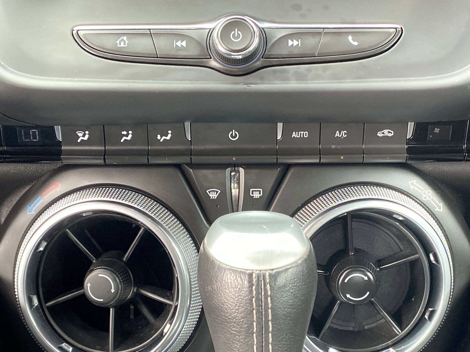 Used 2023 Chevrolet Camaro LT image 36