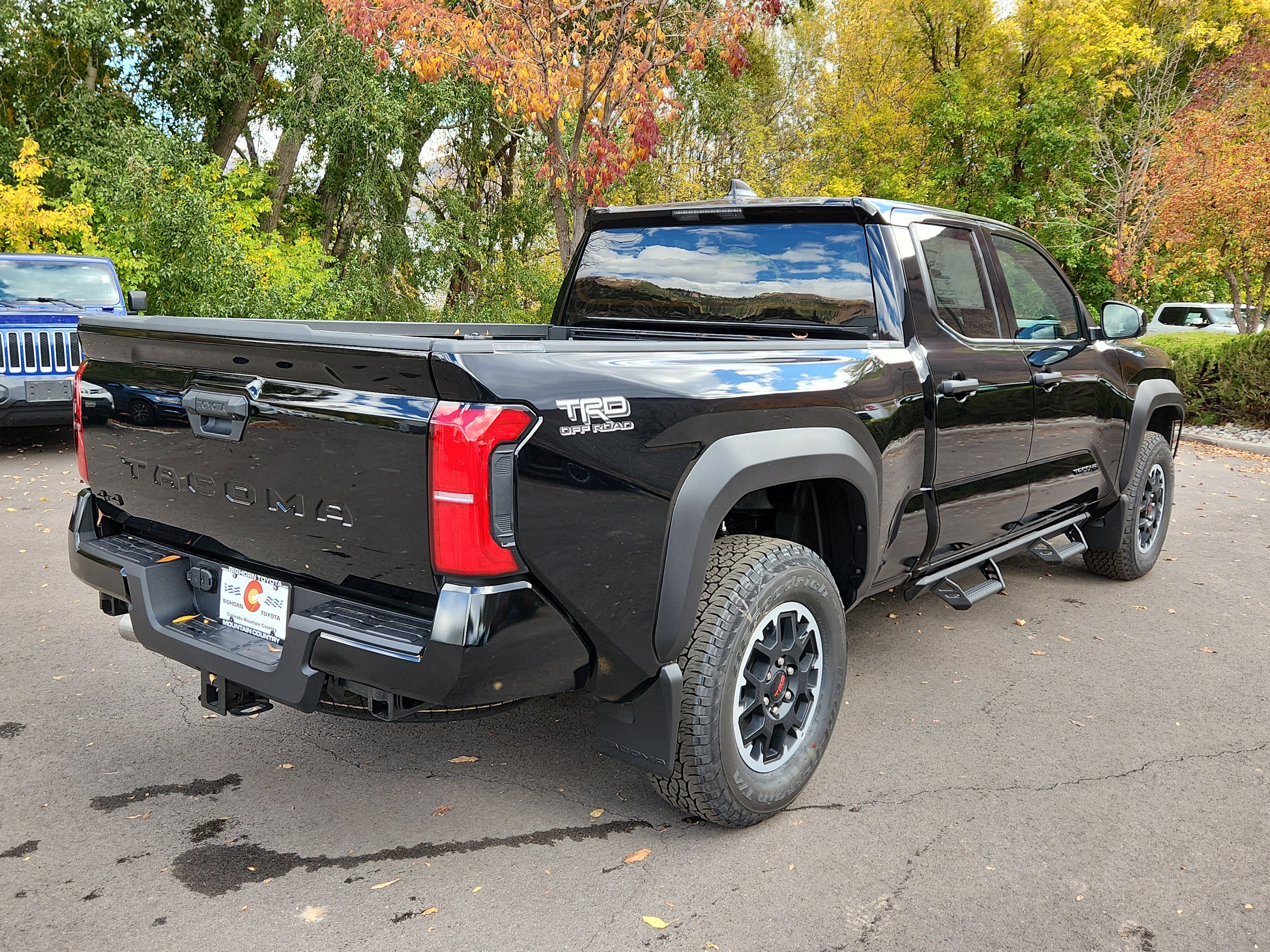 New 2025 Toyota Tacoma TRD Off-Road image 3