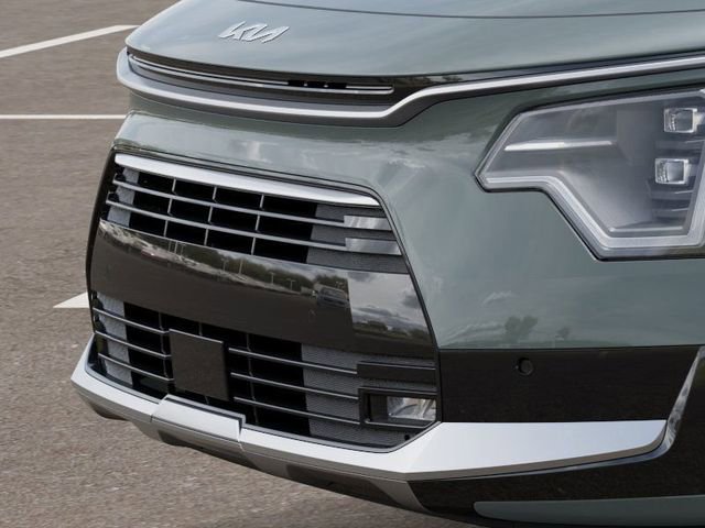 New 2025 Kia Niro SX Touring image 12