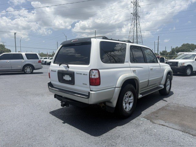 Used 2001 Toyota 4Runner Limited AWD/4WD image 4