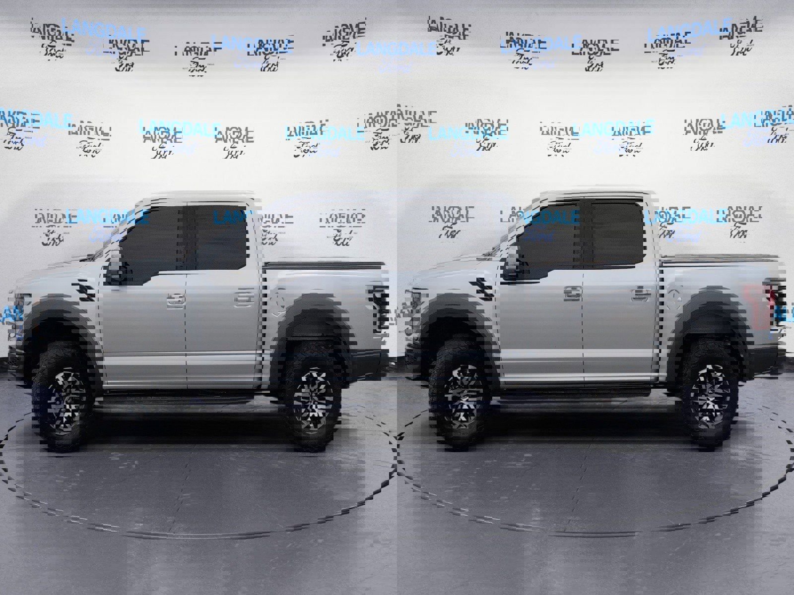 Used 2017 Ford F150 Raptor w/ Equipment Group 802A Luxury image 10