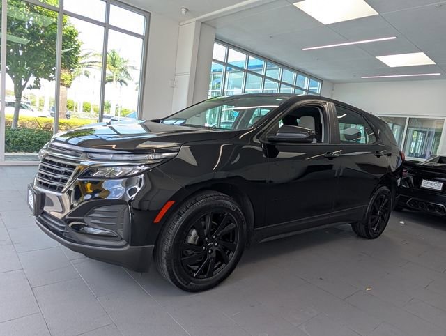 Certified 2024 Chevrolet Equinox LS w/ Midnight Edition image 3