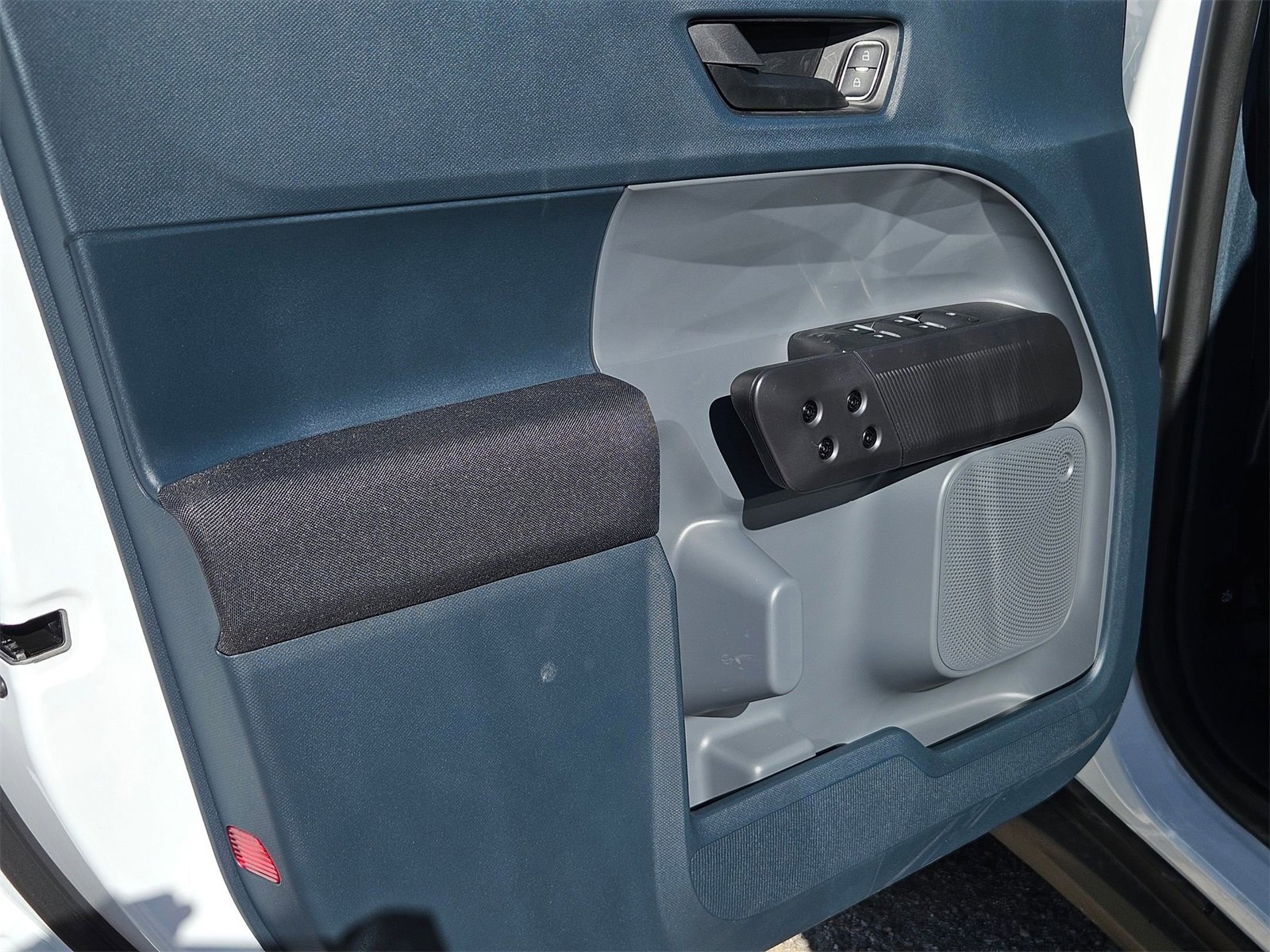 New 2026 Ford Maverick XL image 11