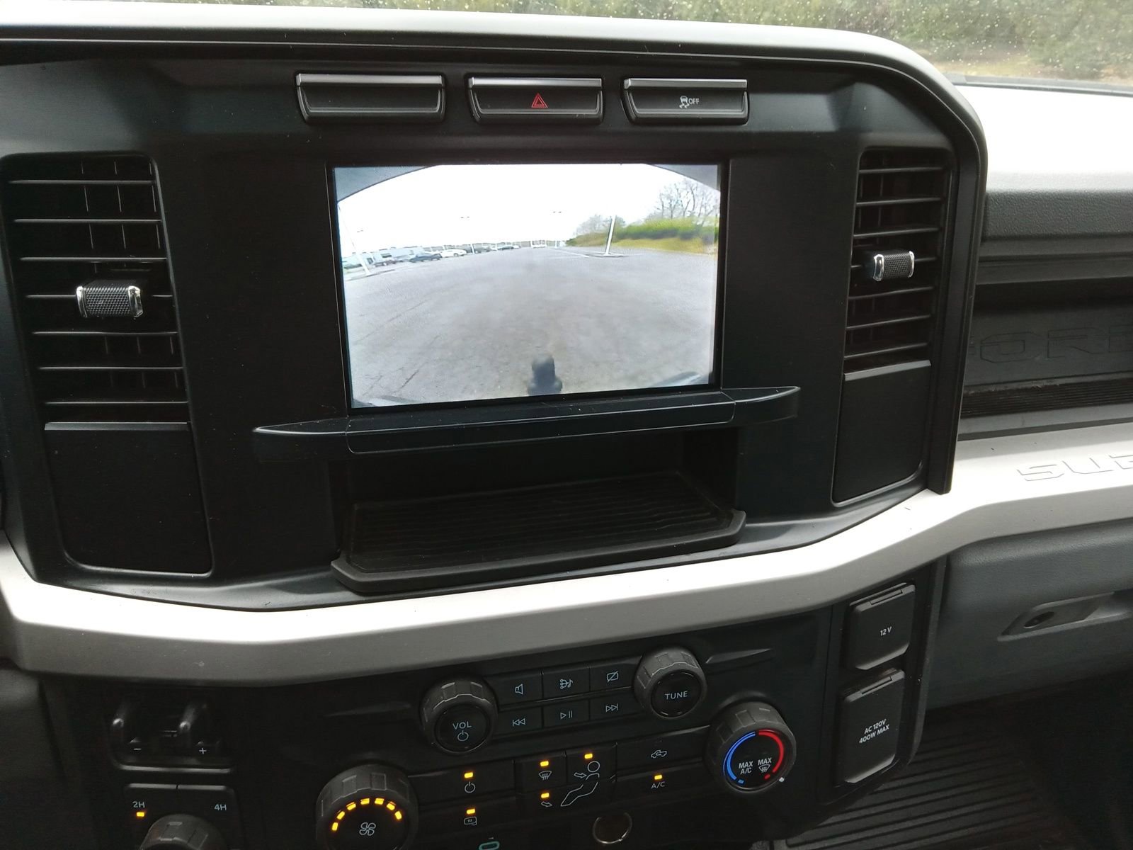 Used 2023 Ford F550 4x4 Regular Cab Super Duty image 17
