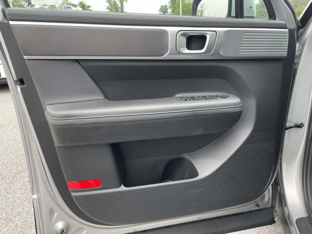Certified 2025 Hyundai Santa Fe SEL AWD/4WD image 5