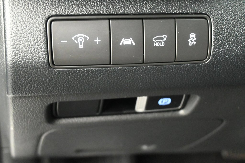 Used 2023 Hyundai Santa Fe SEL AWD/4WD image 5