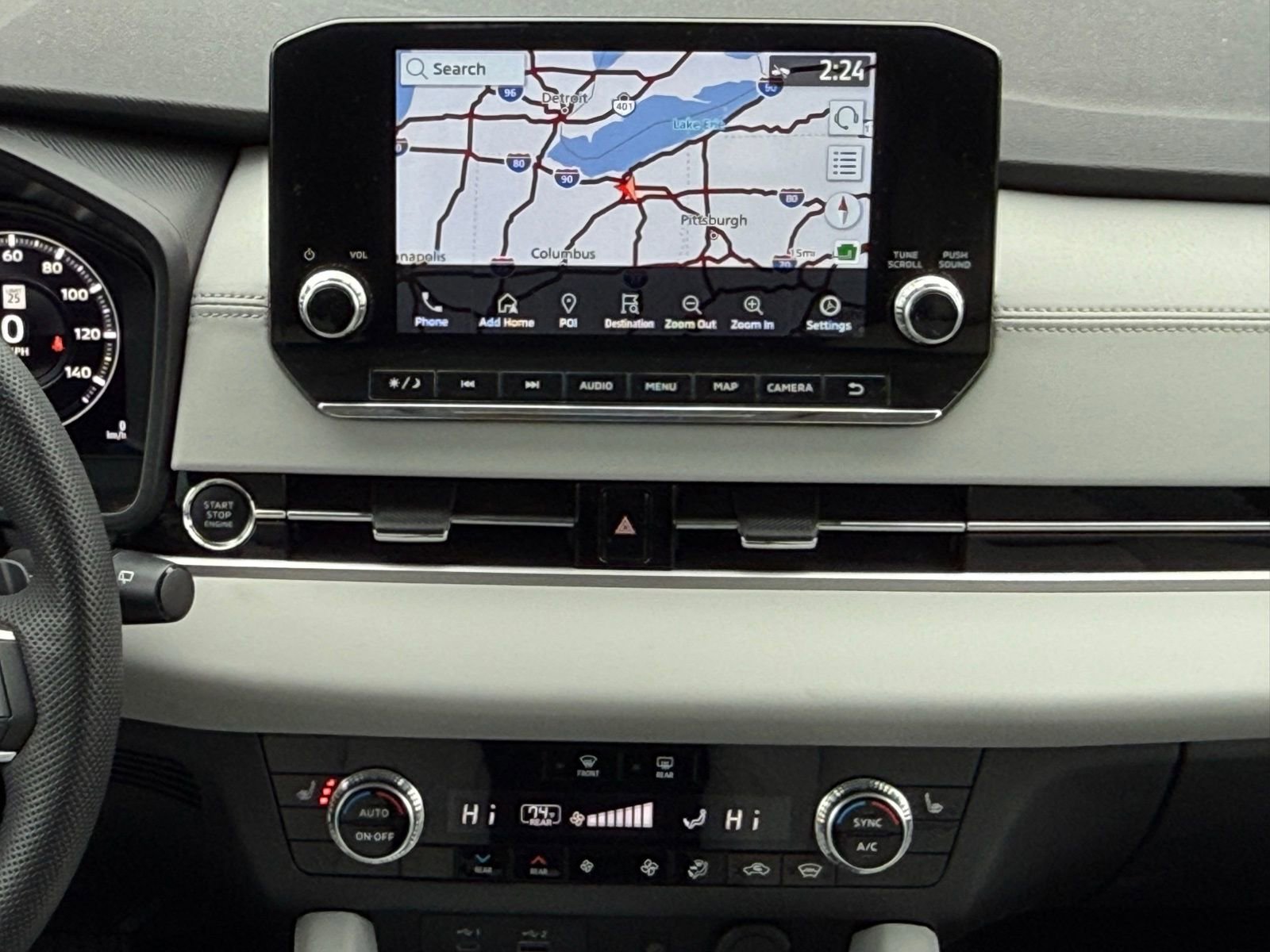 Used 2023 Mitsubishi Outlander SEL image 21