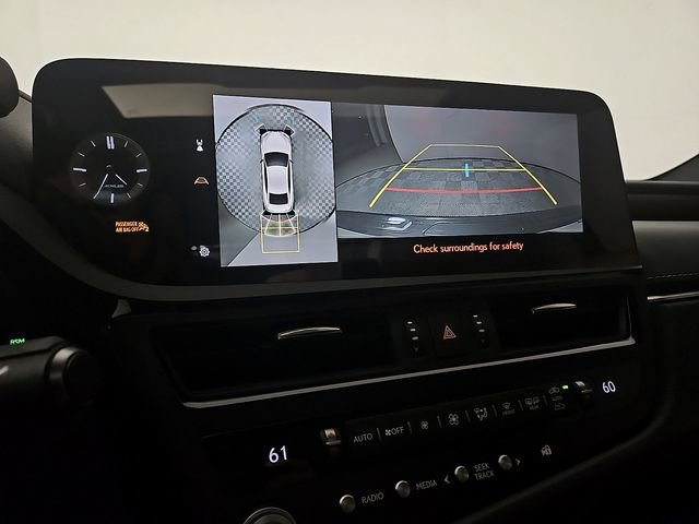 Used 2025 Lexus ES 300h Ultra Luxury w/ Accessory Package (Z1) image 19