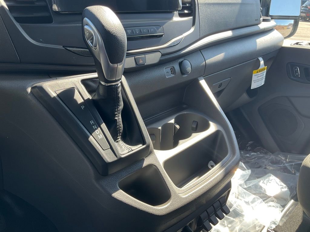 New 2026 Ford Transit 250 148 Medium Roof Extended AWD w/ Upfitter Package image 10