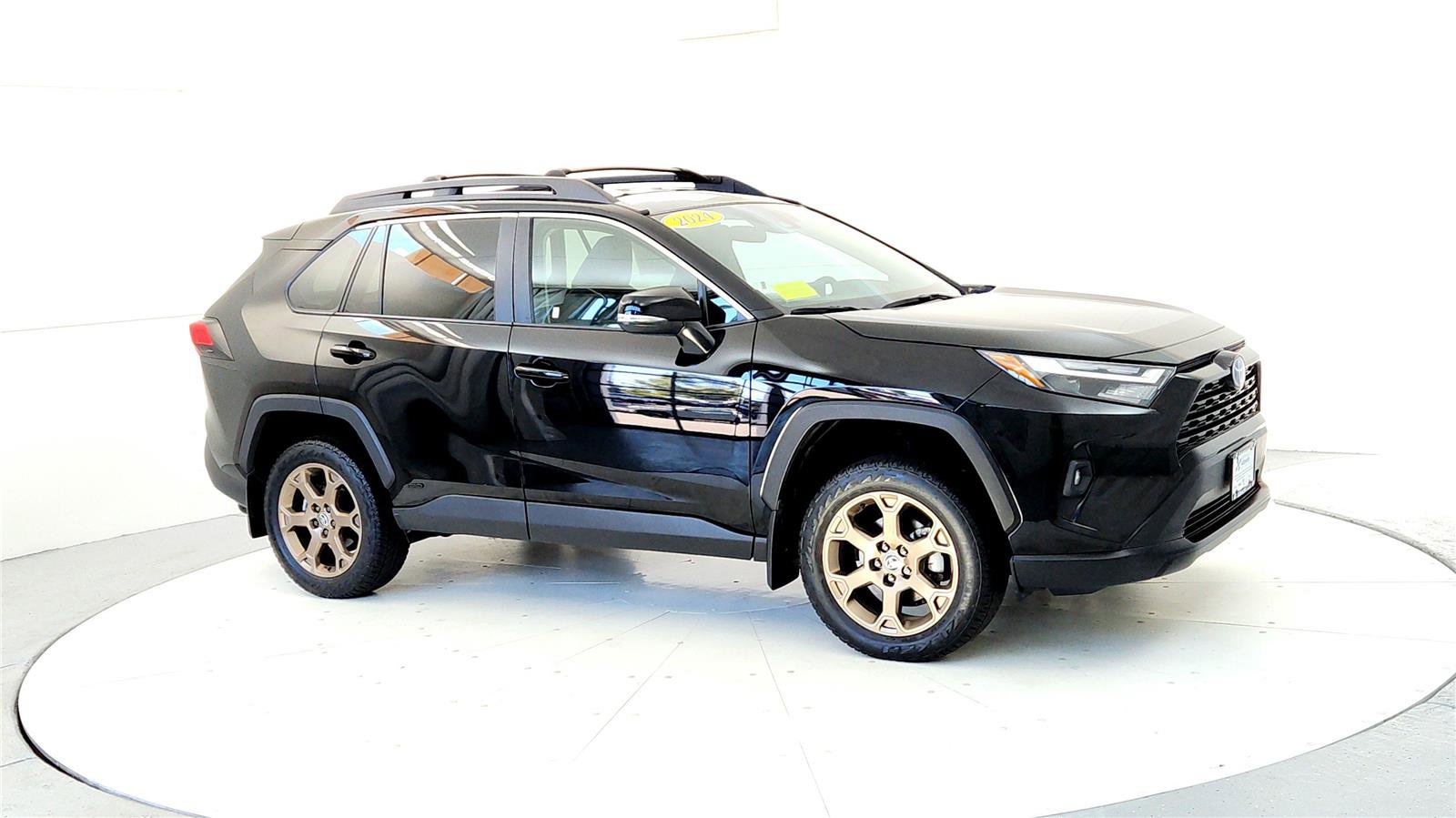 Certified 2024 Toyota RAV4 AWD Hybrid image 7