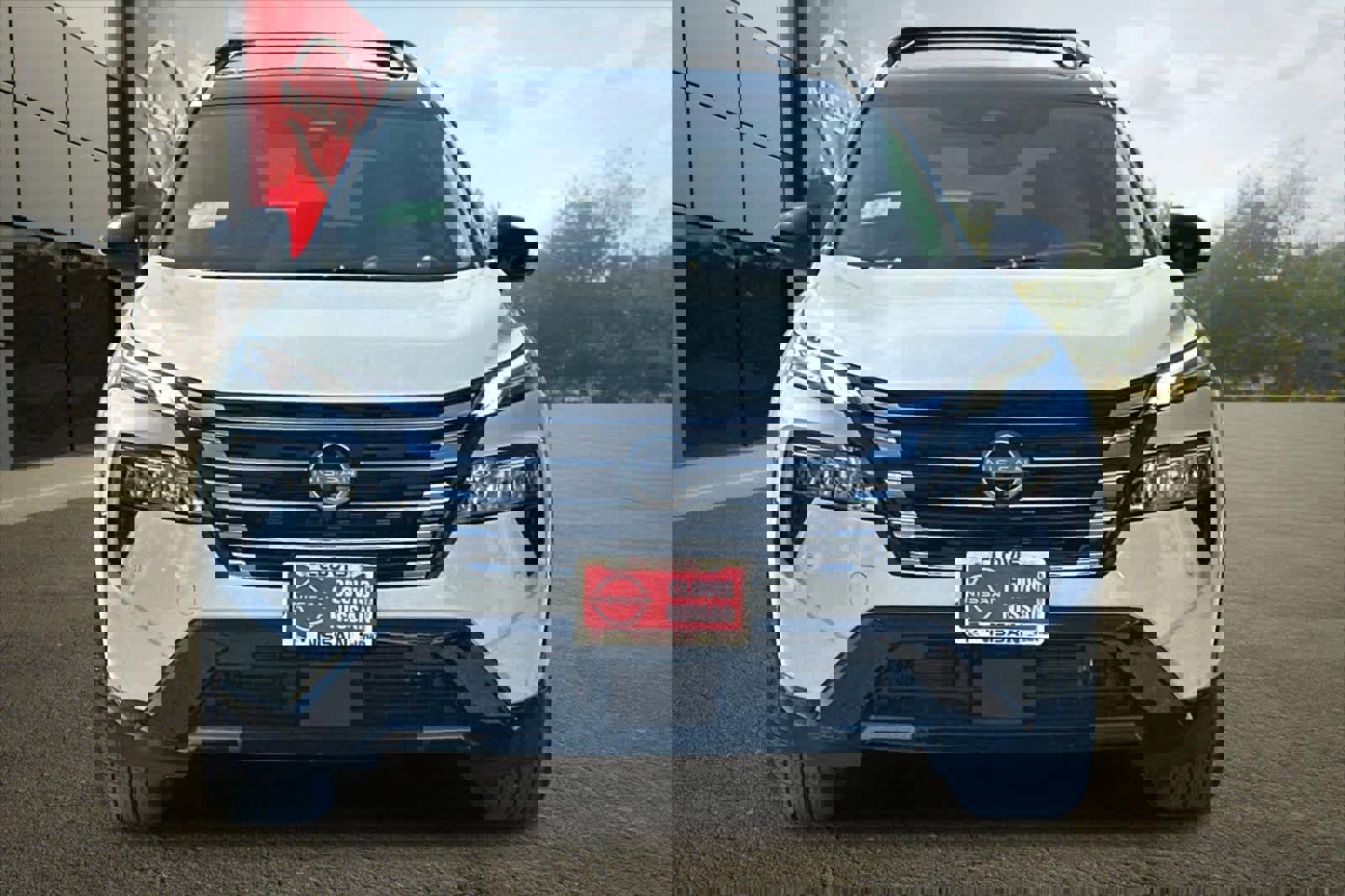 New 2026 Nissan Rogue Platinum image 11