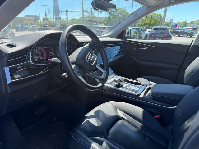 Used 2023 Audi Q8 Premium Plus w/ Premium Plus Package AWD/4WD image 5
