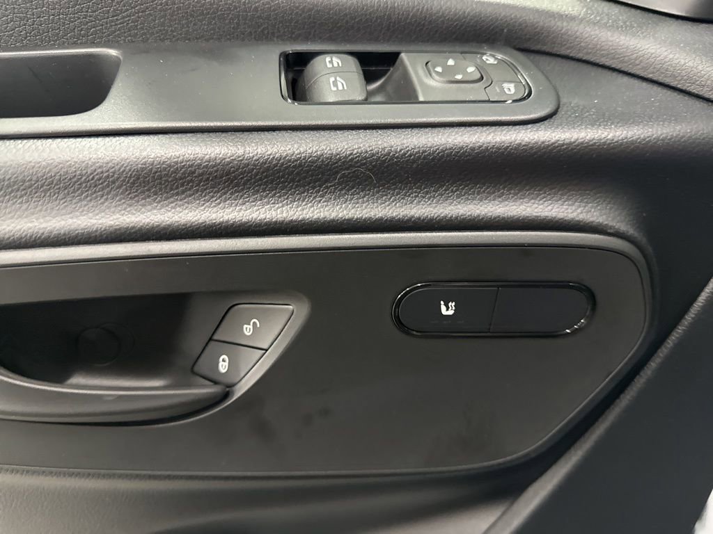 Used 2025 Mercedes-Benz Sprinter 3500 image 22