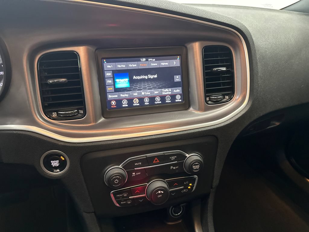 Used 2022 Dodge Charger SXT w/ Driver Convenience Group RWD image 27