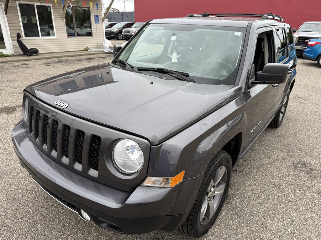 Used 2017 Jeep Patriot High Altitude AWD/4WD image 2