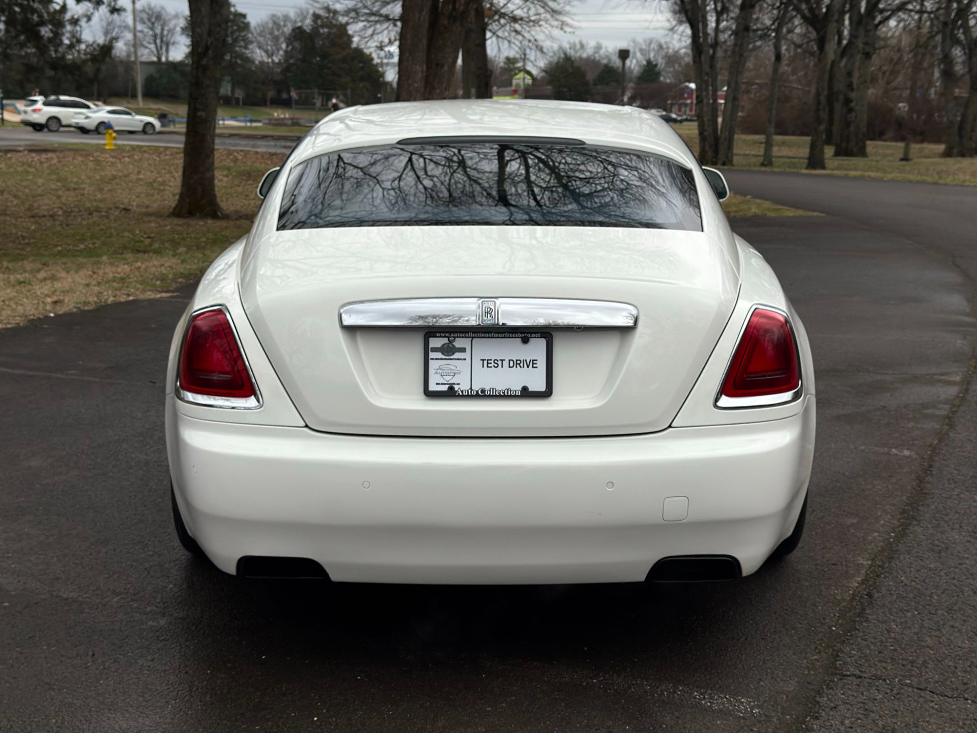 Used 2016 Rolls-Royce Wraith image 6