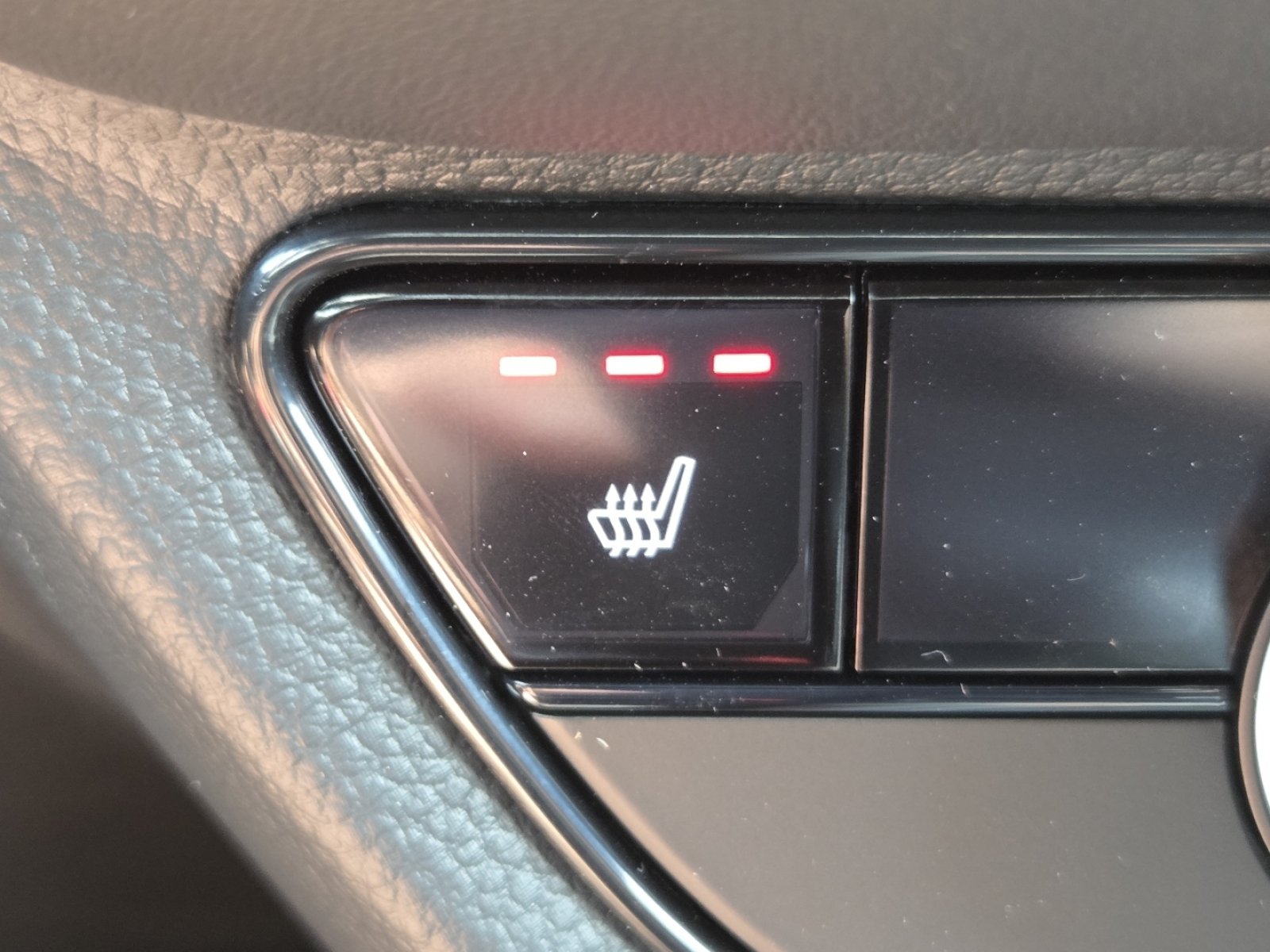 New 2027 Honda HR-V Sport image 4