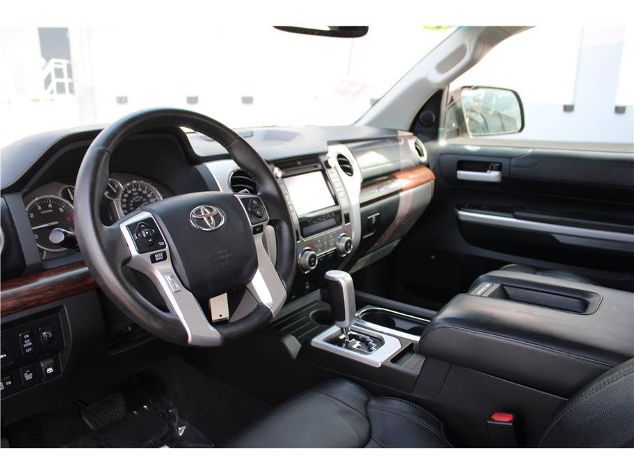 Used 2016 Toyota Tundra Limited w/ Limited Premium Package AWD/4WD image 9
