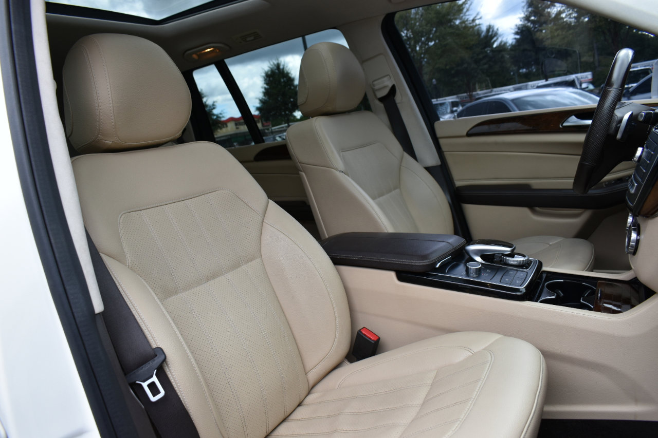 Used 2018 Mercedes-Benz GLS 450 4MATIC w/ Premium Package image 36