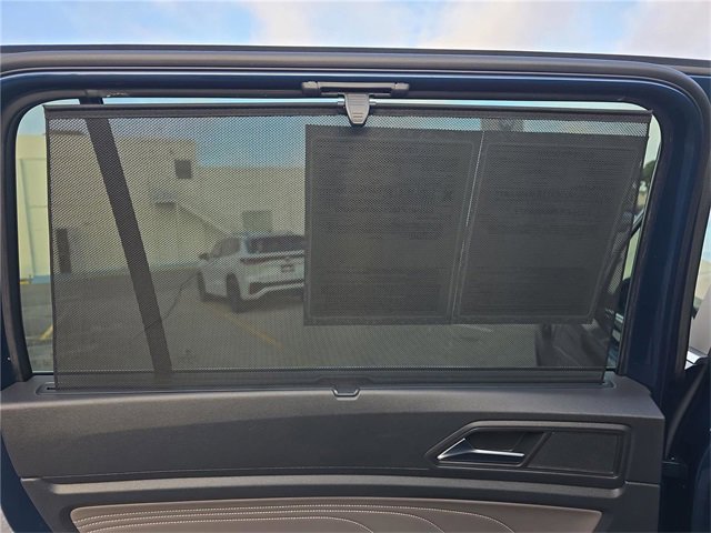 Used 2022 Volkswagen Atlas SE w/ Black Wheel Package image 10